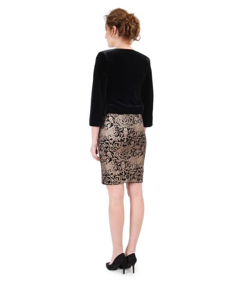 Tinuta de ocazie cu rochie si sacou din catifea