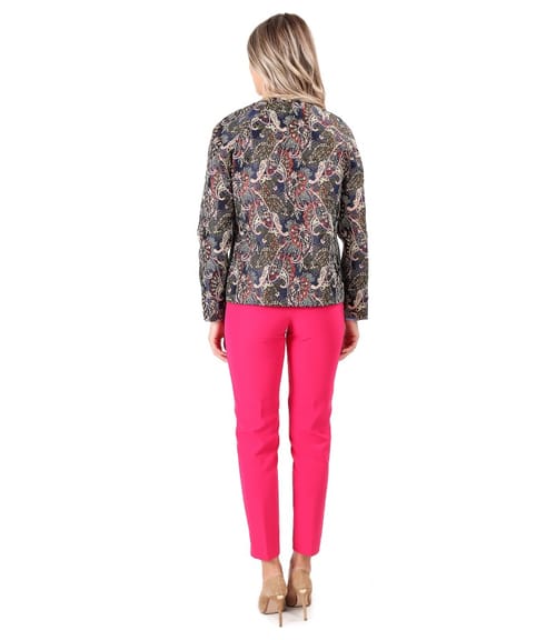 Tinuta eleganta cu jacheta scurta din brocard si pantaloni pana