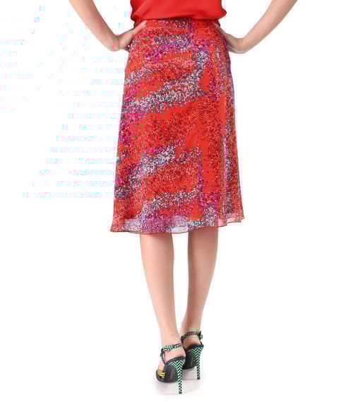 Fusta semiclos din viscoza imprimata cu motive florale