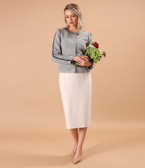 Costum dama office cu sacou din bucle si fusta creion