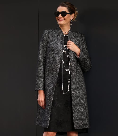 Pardesiu elegant din stofa cu paiete