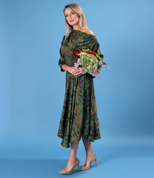 Rochie midi imprimata cu motive geometrice