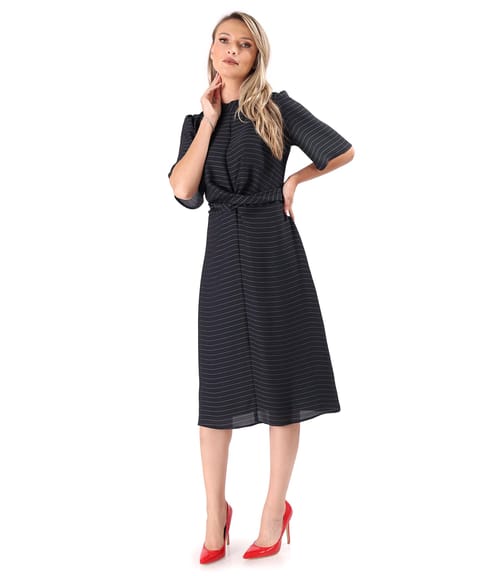 Rochie eleganta cu cordon rasucit in talie
