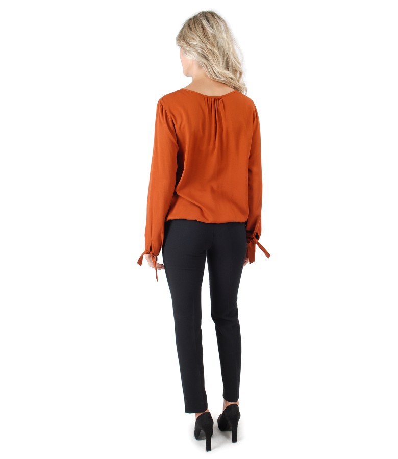 Bluza din viscoza cu pantaloni pana