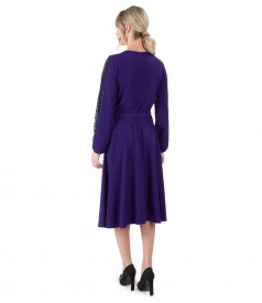 Rochie de seara cu dantela pe maneci