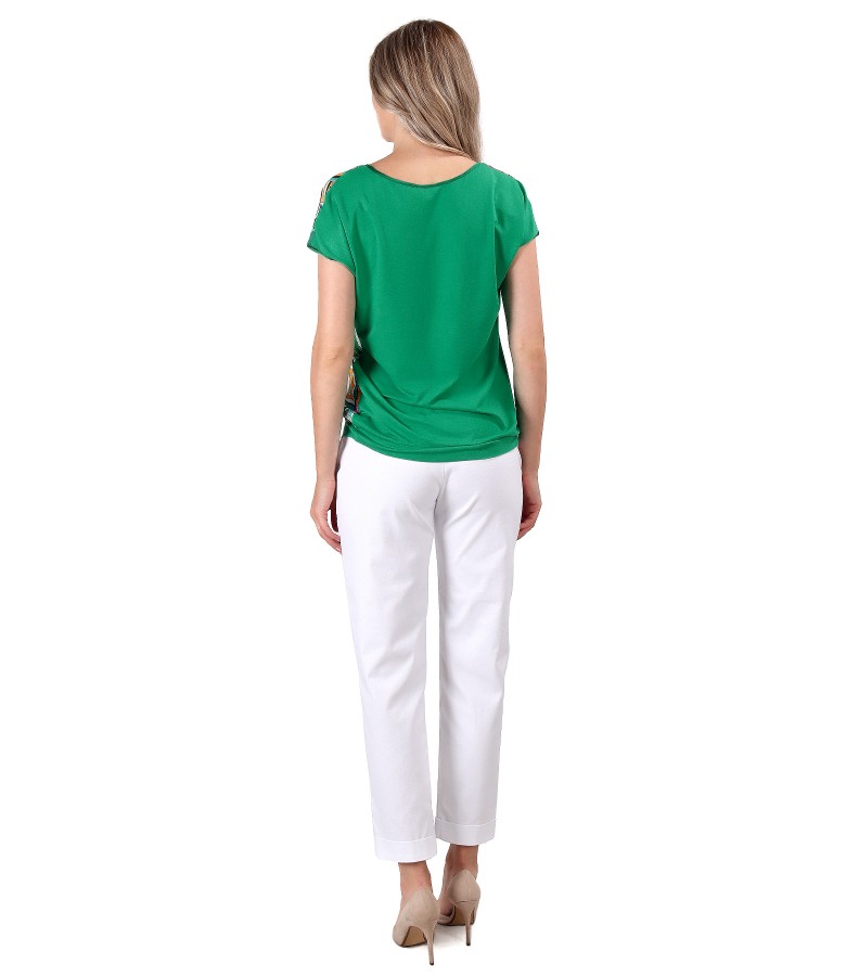Tinuta eleganta cu pantaloni din bumbac texturat si cu bluza cu fata din viscoza