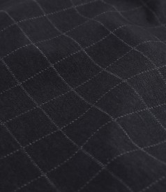 Rochie midi groasa in carouri cu decolteu in V