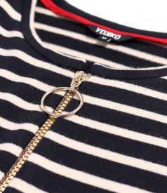 Bluza din jerse elastic gros cu lana si fermoar pe fata