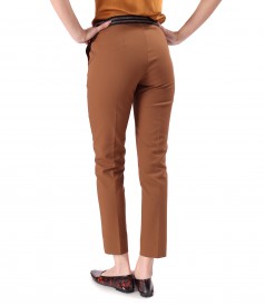 Pantaloni din bumbac elastic cu banda elastica decorativa
