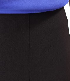 Fusta evazata cu pliuri pe fata