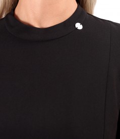 Rochie eleganta cu maneci lungi evazate